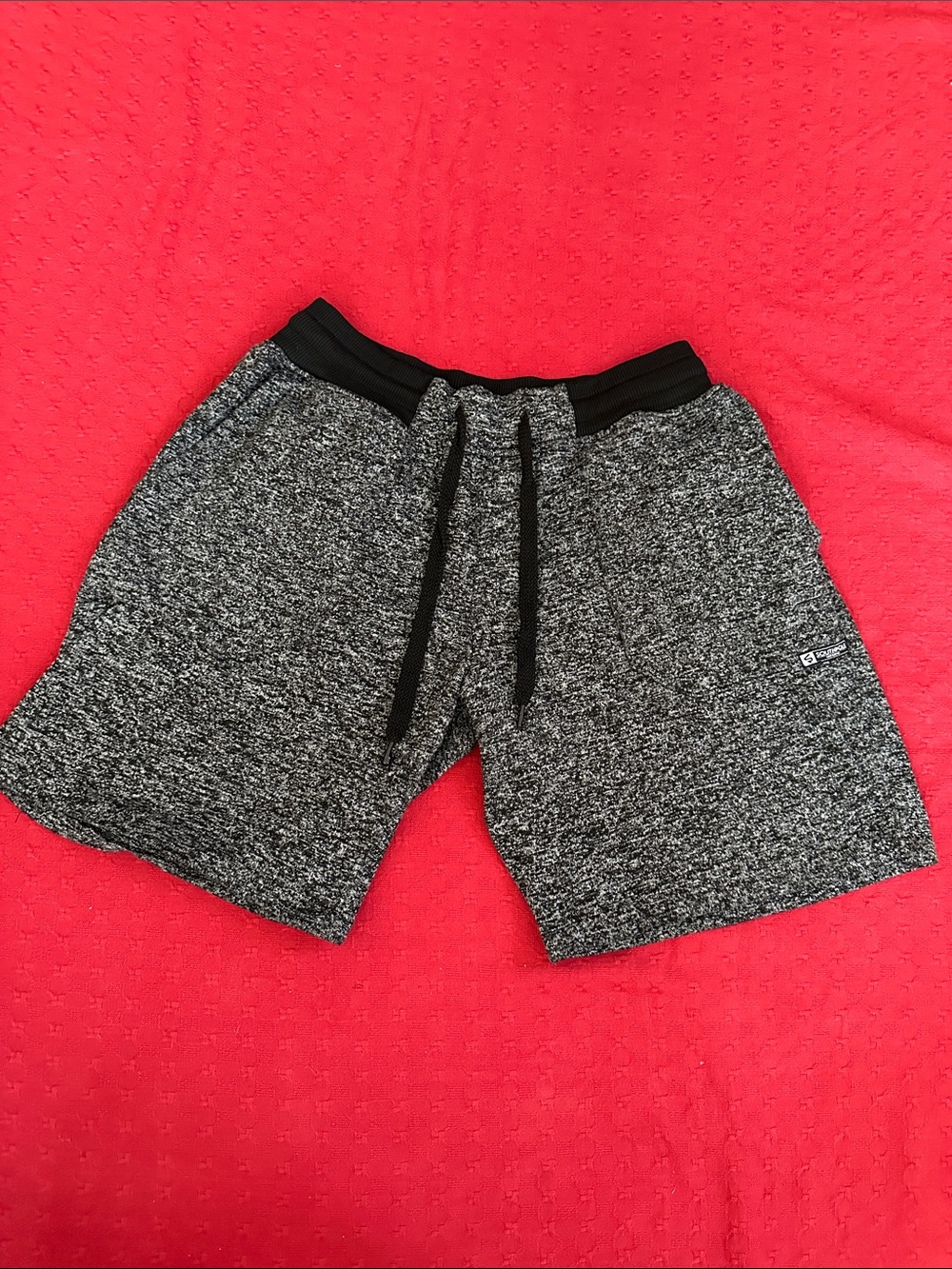 South Pole Men's Black & Gray Heather Athletic Drawstring Shorts size medium